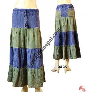 Horizontal 2-color joined long skirt