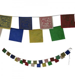 Lungta: tiny paper prayer flags- 25 leaf