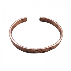Love cupper bangle
