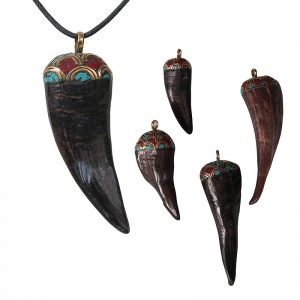 Natural goat horn pendent