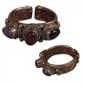 3 stone finger ring1