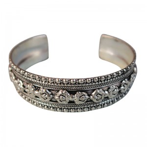 9-Dorje white metal bangle