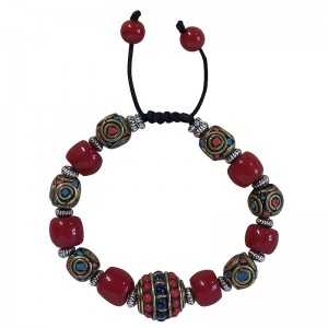 Coral and decorated beads bracelet