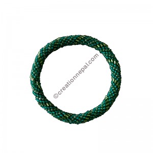 Braided green mixed beads bracelet