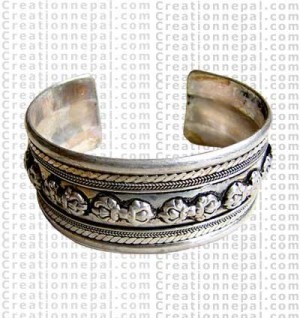 Vajra craved Bangle