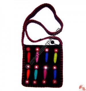 Mirror design crochet felt bag