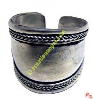 White metal eye design fingering