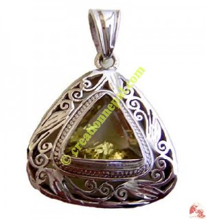 Triangular shape pendant
