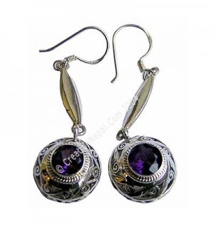 Water pot Earring 1