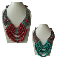 Turquoise-coral beads necklace