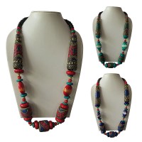 Decorated large beads necklace