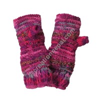 Colorful hot-pink tube gloves