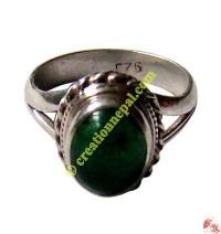 Silver-Green jade finger ring