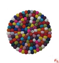 Round shape colorful balls mat