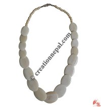 Ivory flat beads necklace