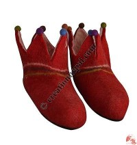 Ball decorated felt shoes6 - adult
