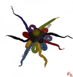 Rough design felt brooch